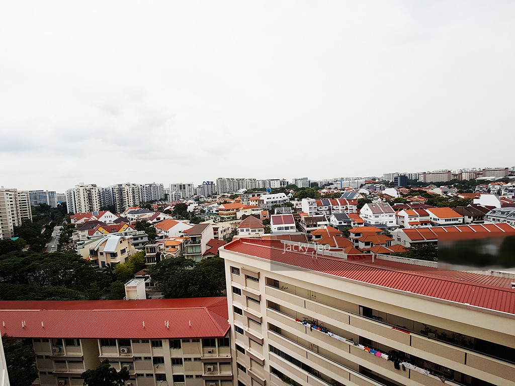 Lengkong Tiga (Bedok), HDB Jumbo #200825752